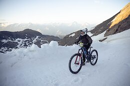 Maël Feron Pedaled For Over 7 Hours to Reach the Megavalanche Starting Line