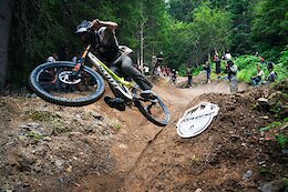 Video: Unlocking Bikepark Châtel’s Gnarliest Hits in ‘Tour Des Niares’