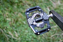 First Ride: Shimano’s New XTR M9220 Pedals & Updated SPD Cleat Design