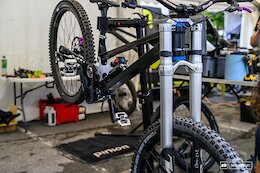 Spotted: A Prototype Manitou Dorado With At Least 210 mm Travel – Les Gets World Cup