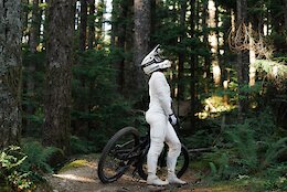 Video: Caroline Buchanan Gets the Squamish Tour from Rémy Métailler Before Crankworx