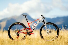 Bike Check: The Scott Spark RC X N1NO for Nino Schurter’s Final UCI World Cup