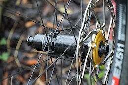 Review: KOM Xeno Hubs – Reinventing The Wheel
