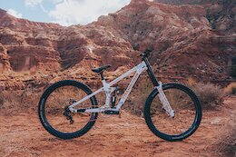 The 12 Women’s Bikes of Red Bull Rampage 2025 – Vote For Your Favorite