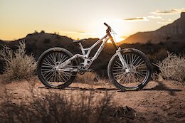 The 18 Men’s Bikes of Red Bull Rampage 2025 – Vote For Your Favorite