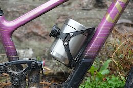 Check Out: Clean Water, Flat Pedals, a 3/4 Helmet & Fox Pads