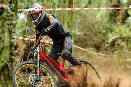 Kevin Randall Dominates Ireland’s U16 Downhill Series