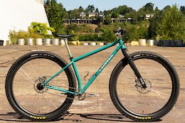 Bike Check: Comparing Two 32″ Prototype XC Hardtails – Falconer & Neuhaus