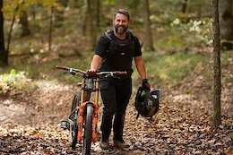 Video: How Mountain Biking Is Helping Veterans Find Their Way Home