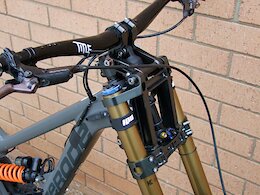 Interview: Laurence Smith Explains His Link Suspension for Telescopic Forks