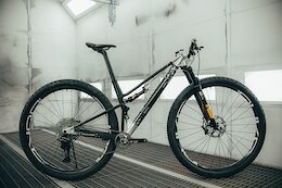 29″ vs 32″ Wheels: First Ride Comparisons on BMC’s Prototype