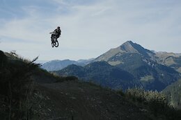 Video: Living in a Car to Ride the Best of Morzine in ‘Heaven is a Carpark’