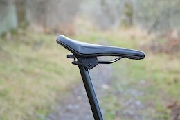 Review: Fair Bicycle’s Drop Best Offset Saddle Clamp – Looks Weird, Works Great
