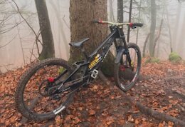 Spotted: New Ohlins Coil Shock on Finn Iles’s Specialized Demo