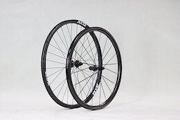 Light Bicycle Launches Anax32 XC 32-Inch Carbon Wheelset