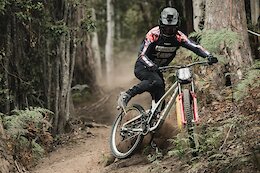Seeding Photo Epic: Riders Race the Clock on the Huge Sends of Red Bull Hardline Tasmania