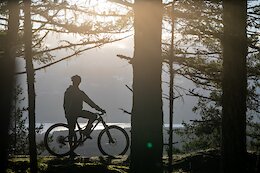 Video: Rhys Verner Shreds the All-New (Non-High-Pivot) Forbidden Reya