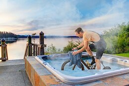 Velo Digest: Increase Your FTP in a Hot Tub? Plus, the Pro Supplement Stack