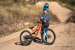 XFusion Launches New Youth-Focused Roamin Fork for 20″ and 24″ Wheels