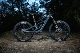 The YT Decoy X is a 160mm Travel Avinox M2S Powered eMTB