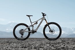 First Look: The Amflow PX & PR Launch the 150 Nm Avinox M2S Motor