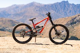 Bike Checks & Interviews: The Setup Secrets of Natural Selection Bike 2026