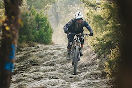 Video: Enduro Everesting Challenge in Finale Ligure