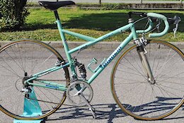 The Strange History of Paris-Roubaix Bikes: Suspension, Custom Geometry & Clearance Maxxing