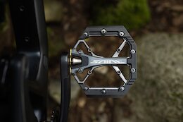 First Ride: Shimano Saint Flat Pedals