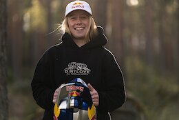 Alma Wiggberg Signs with Red Bull
