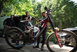 Video: Inside Laurie Greenland’s Forbidden Testing Block On Vancouver Island