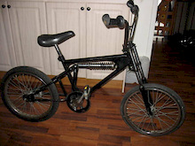 found this for sale on kiji of barrie,nearly shat my pants when i saw it..it supossably a BMX