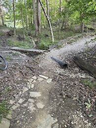 report photo