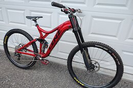16 Rare and Funky Finds from the Pinkbike BuySell