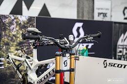 High Bars vs Low Bars: Which Setup Wins World Cup DH Races?