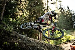 What We Learned From the Qualifying Chaos at the 2026 La Thuile DH World Cup