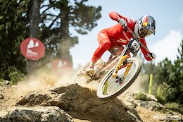 Photo Epic: Blistering Speeds Amidst the Dust at the Andorra DH World Cup