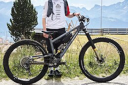 Bike Checks: What are The Top Women Running at the 2026 Aletsch Arena Enduro World Cup