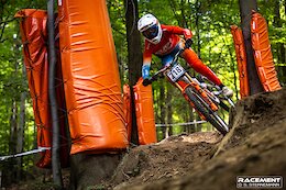 Kate Hastings & Riko Mäeuibo Win the iXS EDC Round 5 at Szczyrk