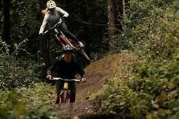 Video: Kera Linn &amp; Ella Conolly Shred Dreamy T