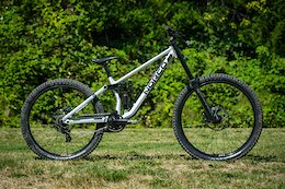 Review: Norco Torrent DH – A Wallet-Friendly Bike Park Blaster
