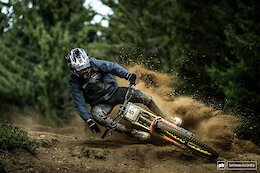 Photo Epic: Dust, Rain & First Laps at the 2026 Les Gets DH World Cup
