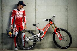 Social Round Up: Custom Bikes & Kit from the Val di Sole DH World Champs 2026