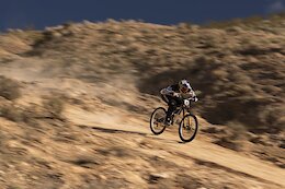 Video: Jaxson Attempts 100-Foot Dirt-to-Dirt Handm