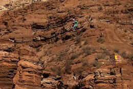 Jaxson Riddle Opens Up His Huge Canyon Gap - Red B