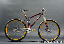 Singlespeed, fully, slopestyle, 29er. Think....Snoop Dogg meets Paul Bas....lol!