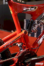 Interbike 2004 - Foes