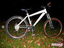 2004 Norco Big foot completly custom, and new.--Psylo XC fork great shape--Deore Hubs--Radis Disk F&R--Deore Shifter--Truvative Chainguide(chain never falls off)--04 Husselfelts--Wellgo pedals--75mm freeride stem--26''wide, 2'' rise freeride bars-- Brand new cane creek headset--Deore Rear Derr.--New chain and cassette--Tektro brake levers--- Alex DM24 freeride wheels(perfectly true)-- Panaracer fire XC pro rear tire and Kenda Kinetic front. This is an amazing bike, you cant go wrong with out it. I have never done anything with it, I am the first owner, i got it mid august. There's hardley even cable rub.I love the bike. My reason for selling? The part of halifax where I live, there is no trails, no urban nothing. So I have decided to get a dually that can withstand 10-30 foot ish drops and huge gaps and such. I have never gone near that with this, or even near 5. Great bike 750 ----->OBO<-----