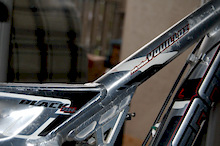 Lapierre Black DH Nicolas Vouilloz bike frame.

THE ONLY ONE IN THE USA!

you wont find this bike anywhere in the US because lapierre wasnt able to patent the frame for the US.
