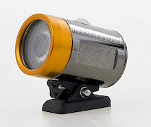 Nukeproof Reactor Light